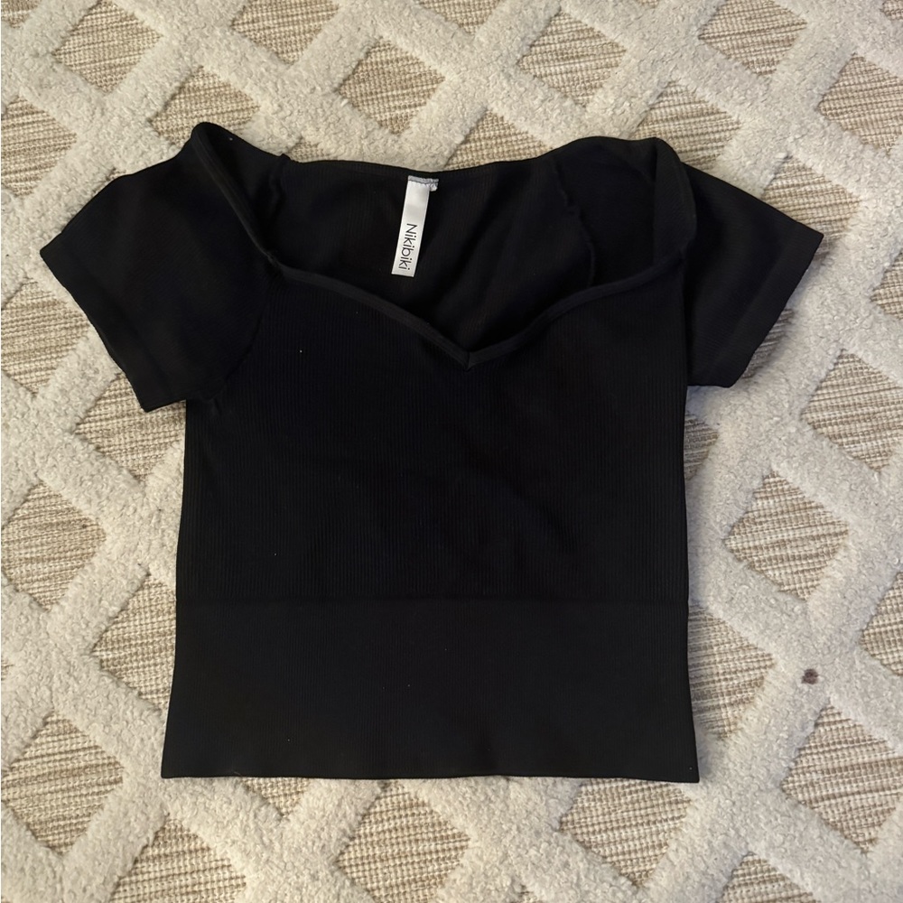 NIKIBIKI tee size S